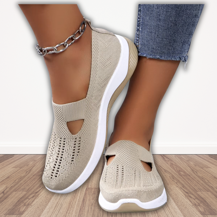 CAROL - Orthopaedic slip-on shoes