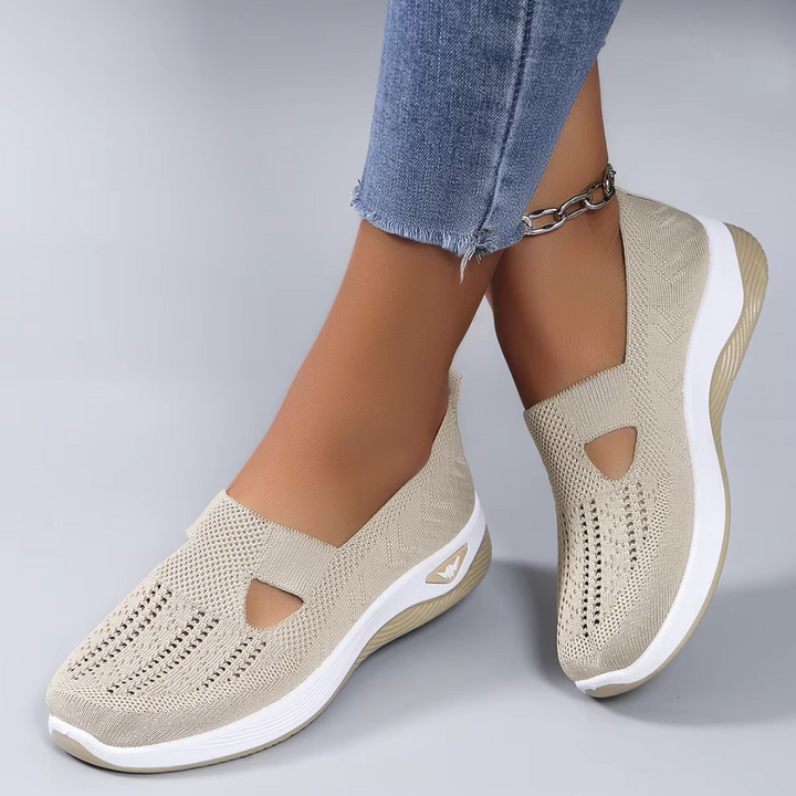 CAROL - Orthopaedic slip-on shoes