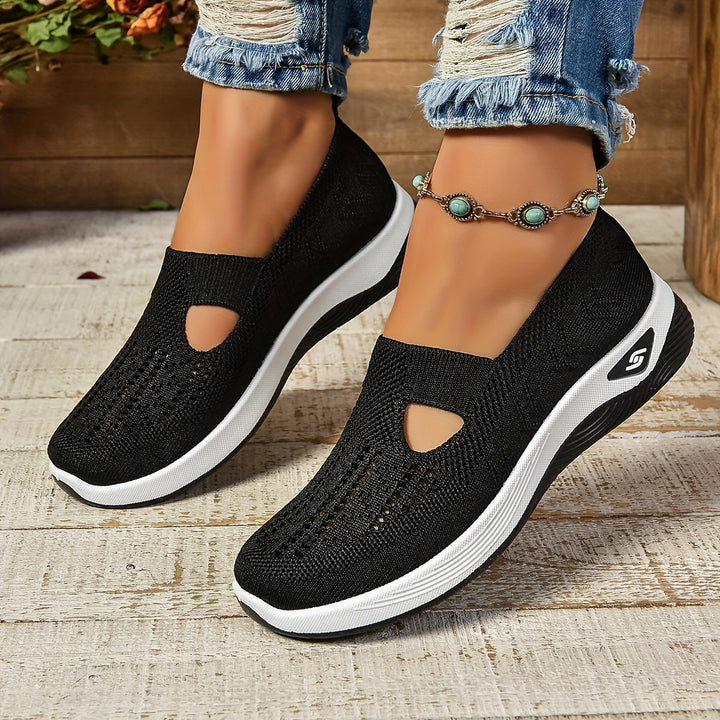 CAROL - Orthopaedic slip-on shoes